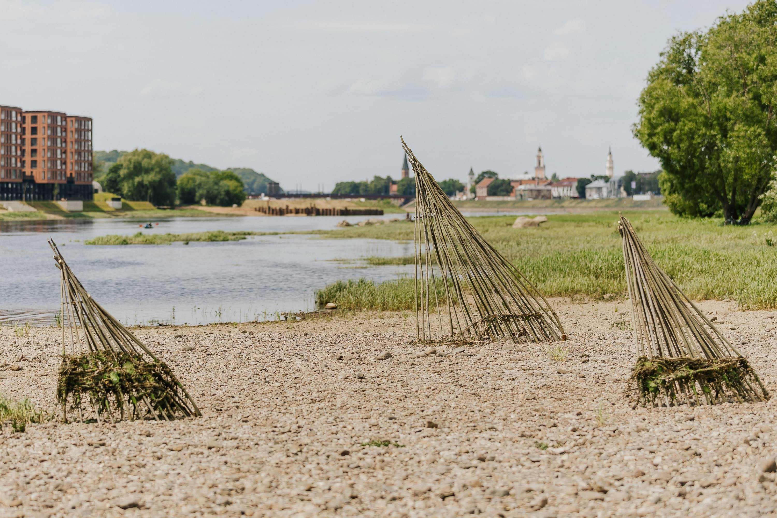 RIVERS AND LAND ART PLEIN-AIR
